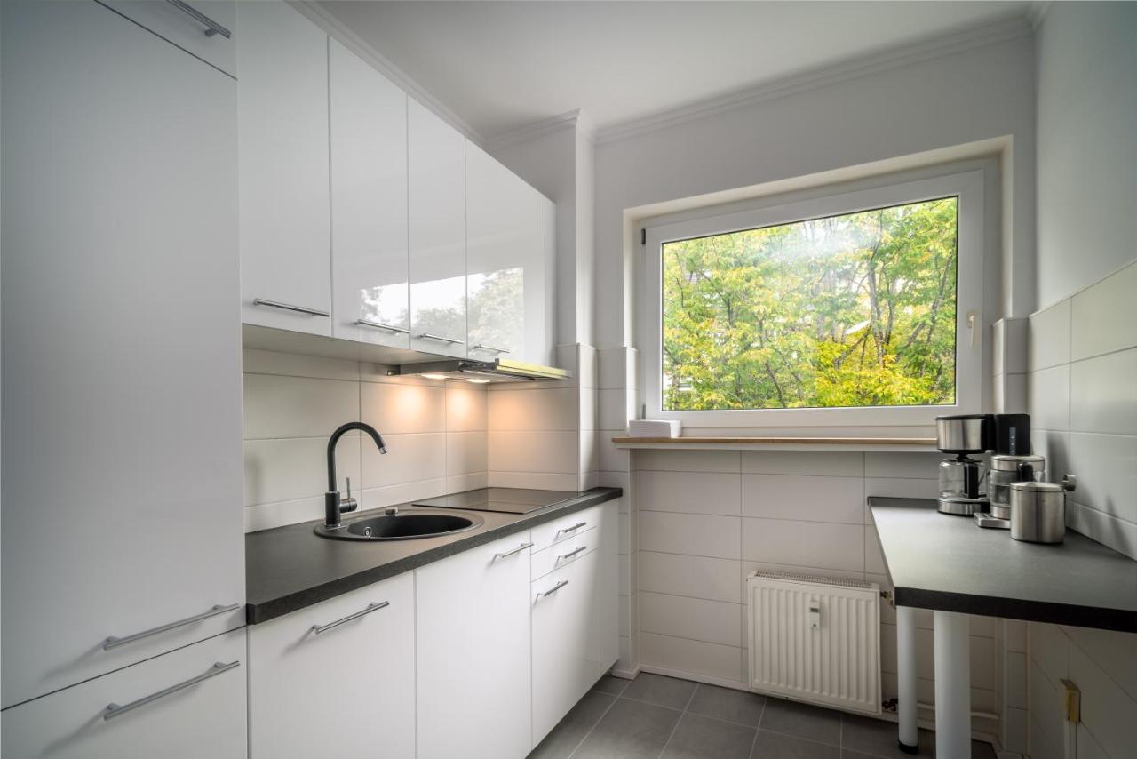 Blue Sky Center Apartment